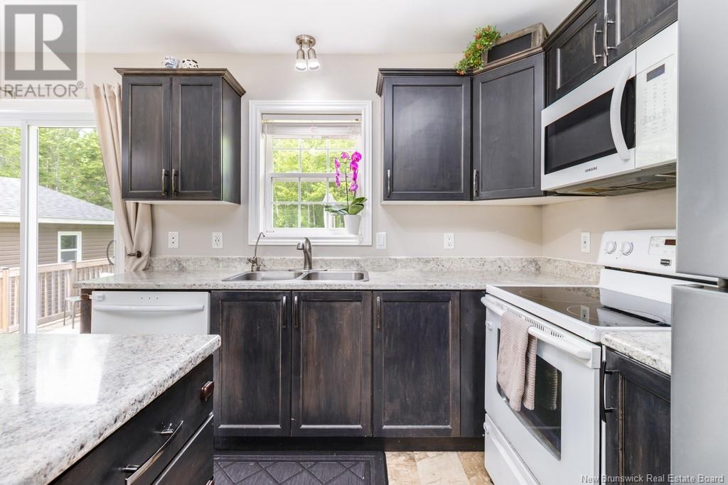 23 Beaumont Hamel Drive, Rusagonis, New Brunswick  E3B 0W9 - Photo 7 - NB120379