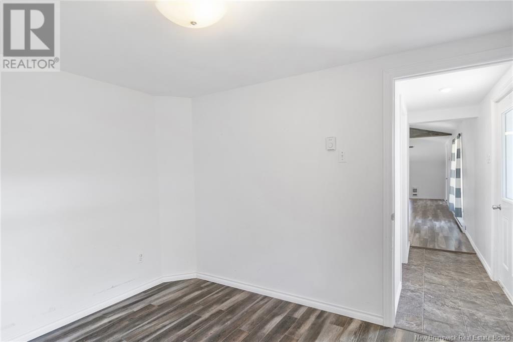 188 Mcgee Street, Fredericton, New Brunswick  E3B 8M1 - Photo 14 - NB120458