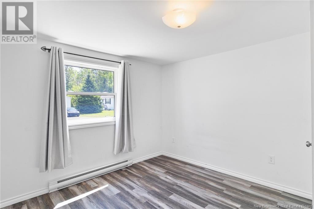 188 Mcgee Street, Fredericton, New Brunswick  E3B 8M1 - Photo 17 - NB120458