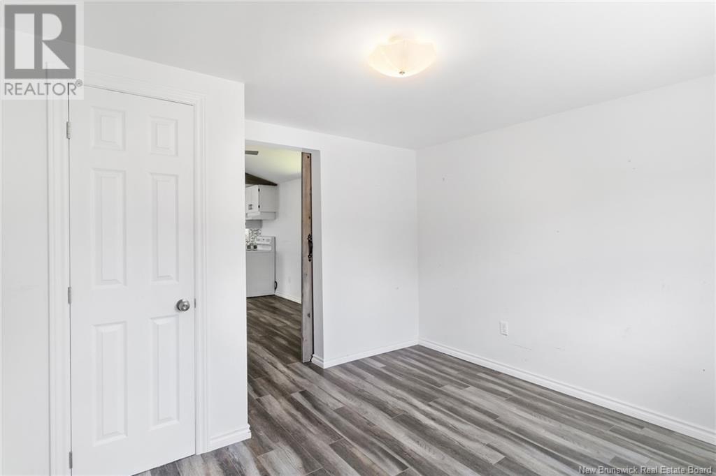 188 Mcgee Street, Fredericton, New Brunswick  E3B 8M1 - Photo 19 - NB120458