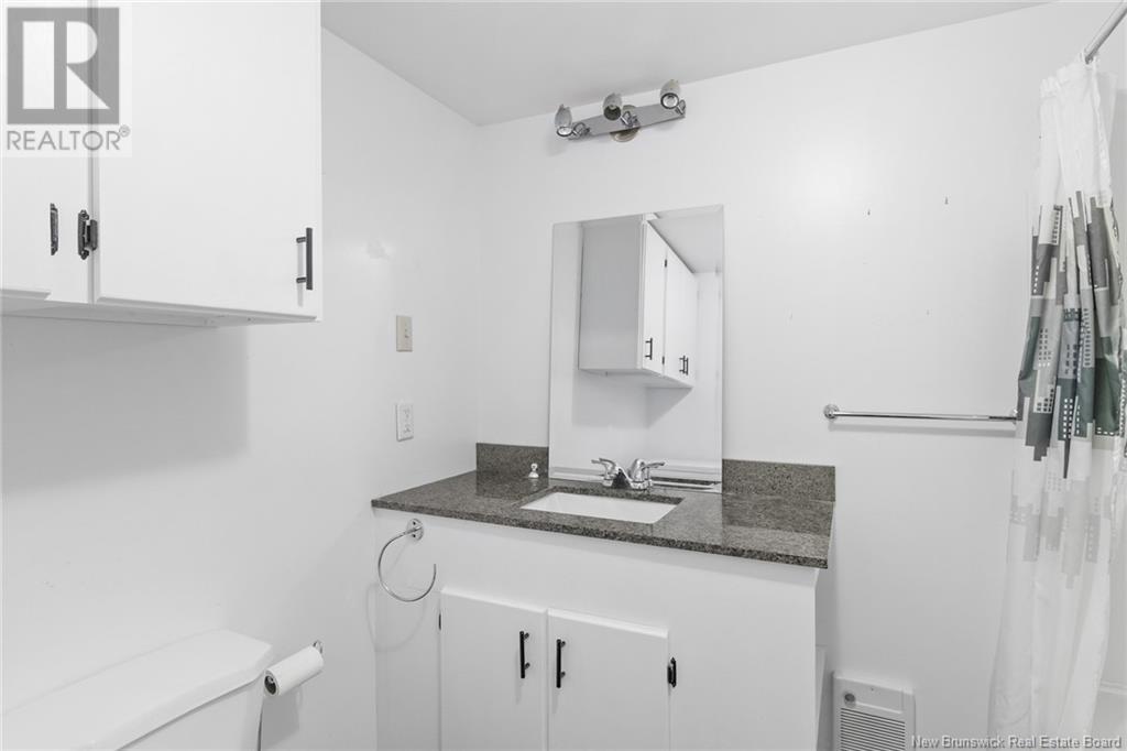 188 Mcgee Street, Fredericton, New Brunswick  E3B 8M1 - Photo 20 - NB120458
