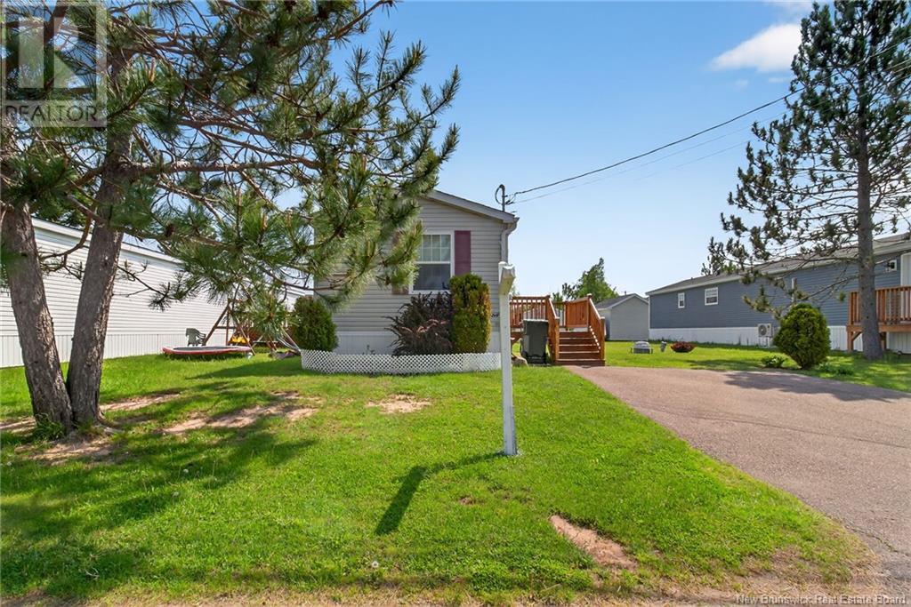 14 Sophie Lane, Dieppe, New Brunswick  E1A 7C5 - Photo 4 - NB120249