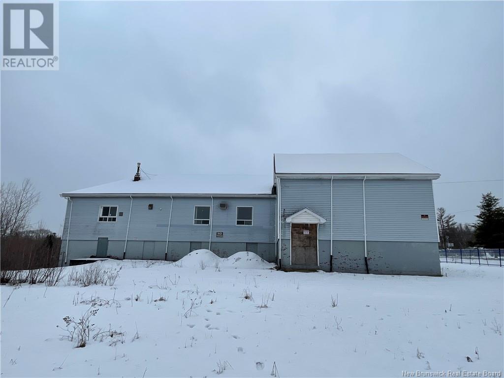 975 Northside Drive, Minto, New Brunswick  E4B 3G5 - Photo 4 - NB118569
