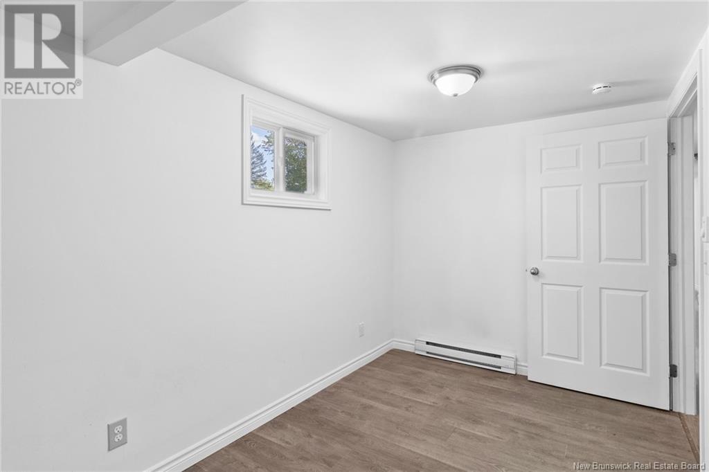 187 Mcgee Street, Fredericton, New Brunswick  E3B 8N1 - Photo 18 - NB120473