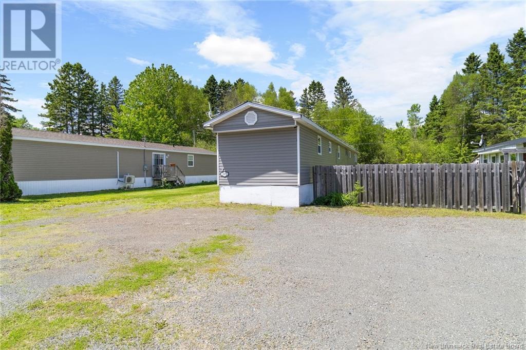 187 Mcgee Street, Fredericton, New Brunswick  E3B 8N1 - Photo 24 - NB120473