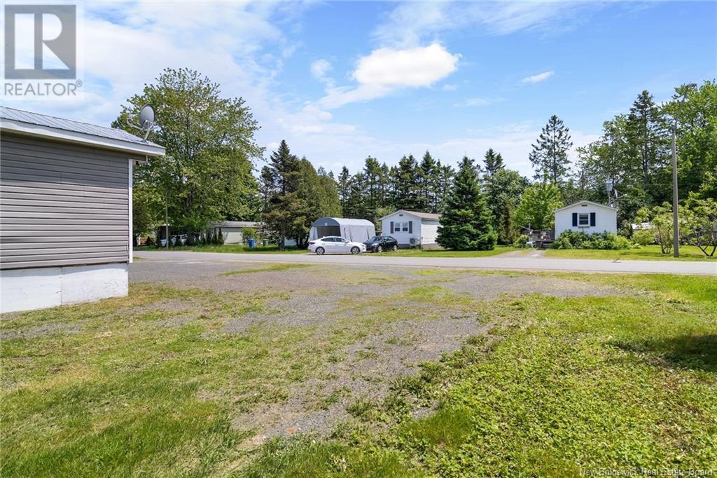 187 Mcgee Street, Fredericton, New Brunswick  E3B 8N1 - Photo 26 - NB120473