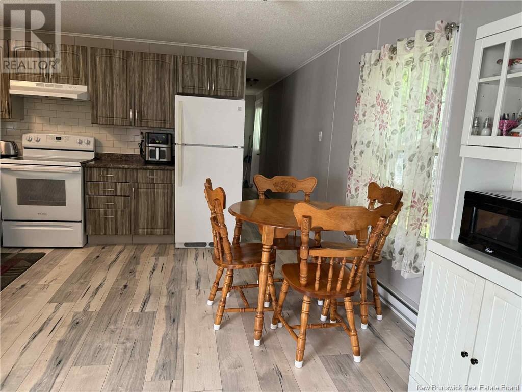 155 Murphy Street, Miramichi, New Brunswick  E1V 5A4 - Photo 3 - NB120497