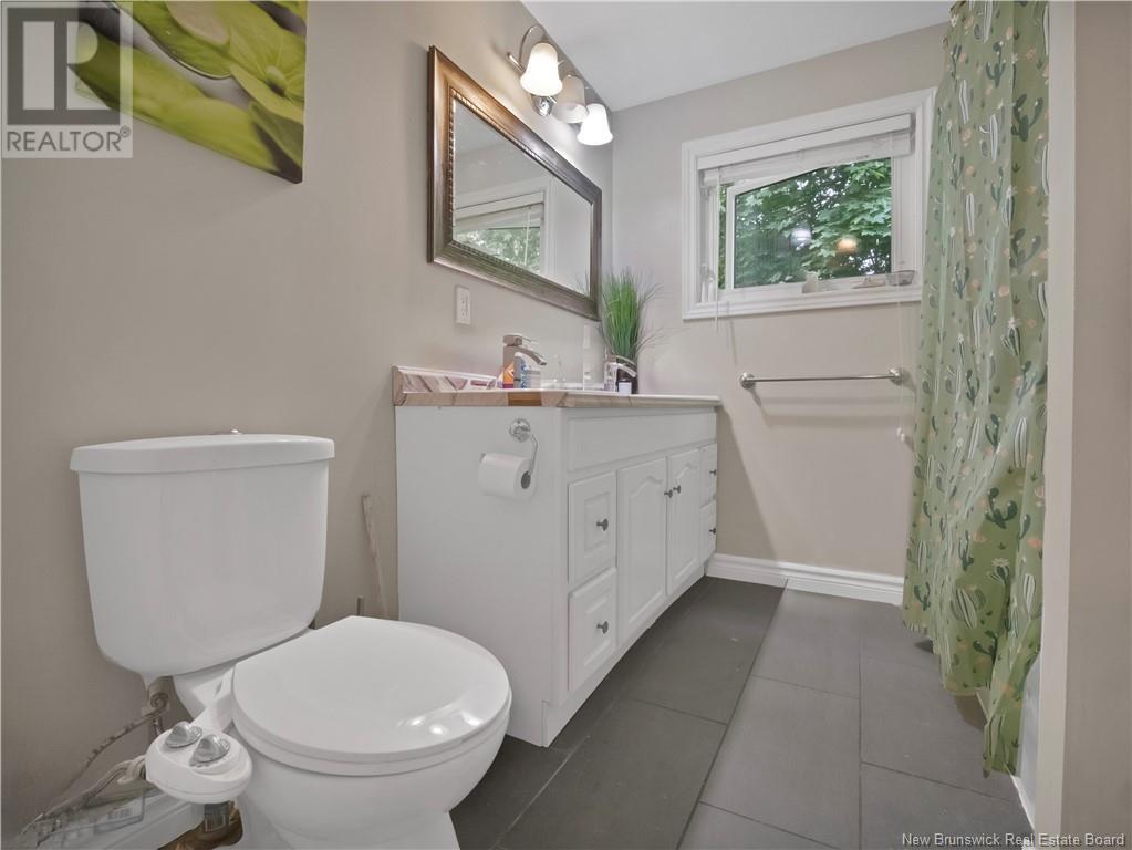 222 Jones Street, Moncton, New Brunswick  E1C 6K3 - Photo 29 - NB120444