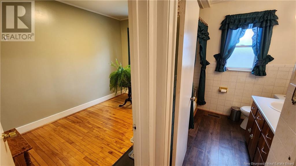 398 Argyle Street, Saint John, New Brunswick  E2M 3A6 - Photo 20 - NB120507