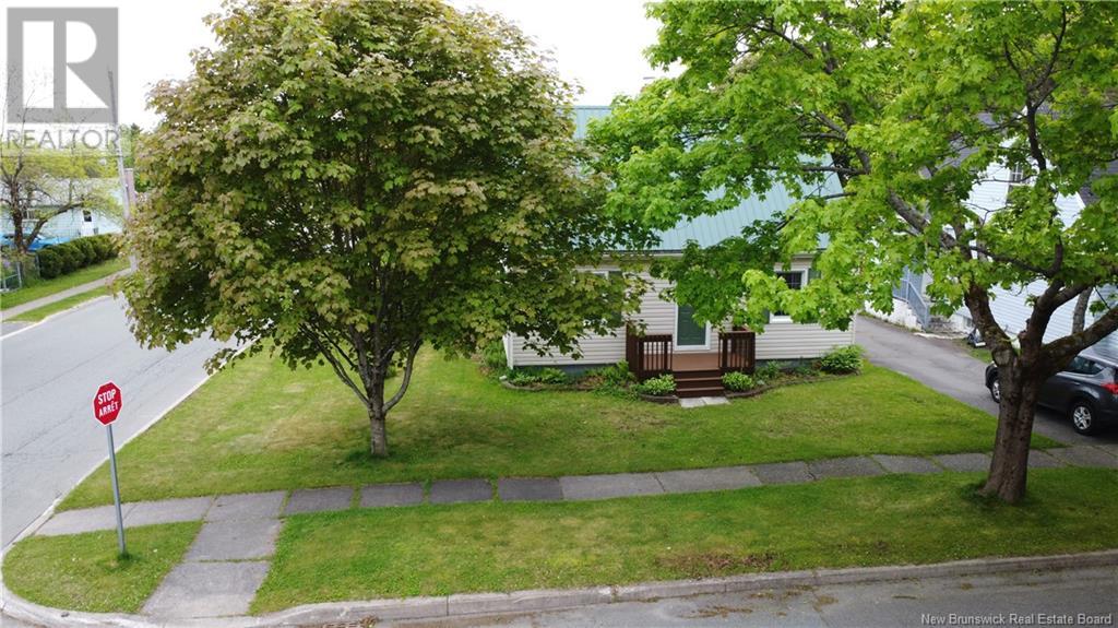 398 Argyle Street, Saint John, New Brunswick  E2M 3A6 - Photo 34 - NB120507
