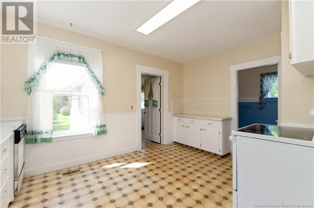 68 Academy Street, Hillsborough, New Brunswick  E4H 2R8 - Photo 11 - NB120253