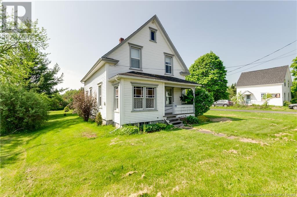 68 Academy Street, Hillsborough, New Brunswick  E4H 2R8 - Photo 2 - NB120253