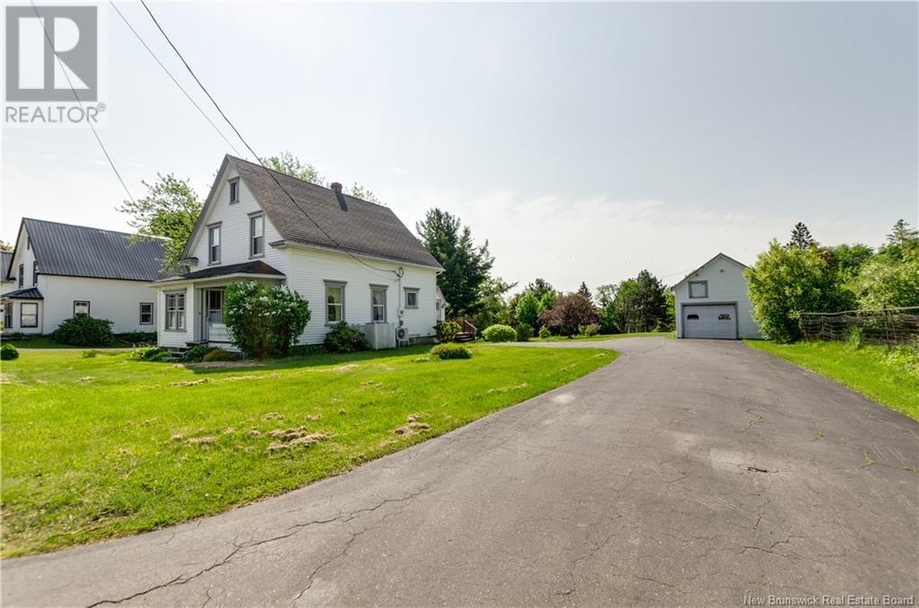 68 Academy Street, Hillsborough, New Brunswick  E4H 2R8 - Photo 3 - NB120253
