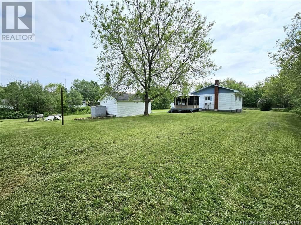 2625 Miramichi, Bathurst, New Brunswick  E2A 6K1 - Photo 11 - NB120531