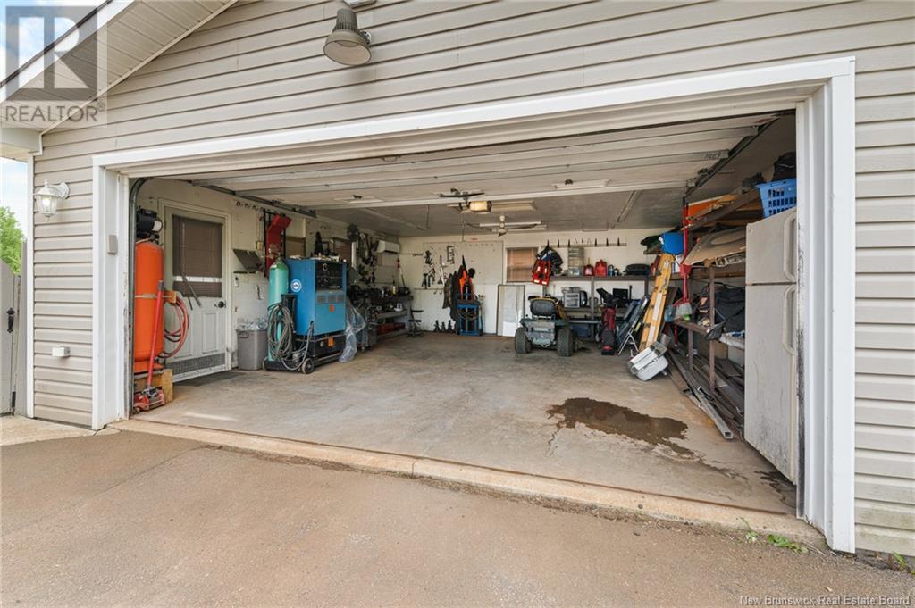 26 Blue Ash, Moncton, New Brunswick  E1H 3R3 - Photo 39 - NB120525