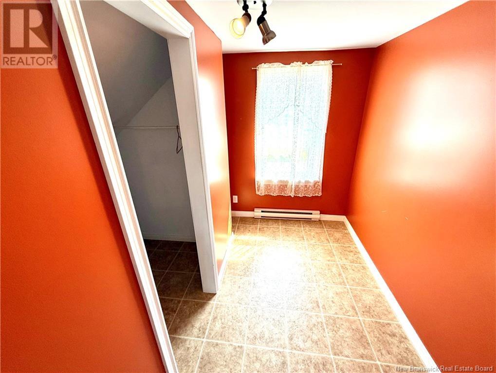 56 Rue Du Pêcheur Nord, Lamèque, New Brunswick  E8T 1J4 - Photo 27 - NB120477