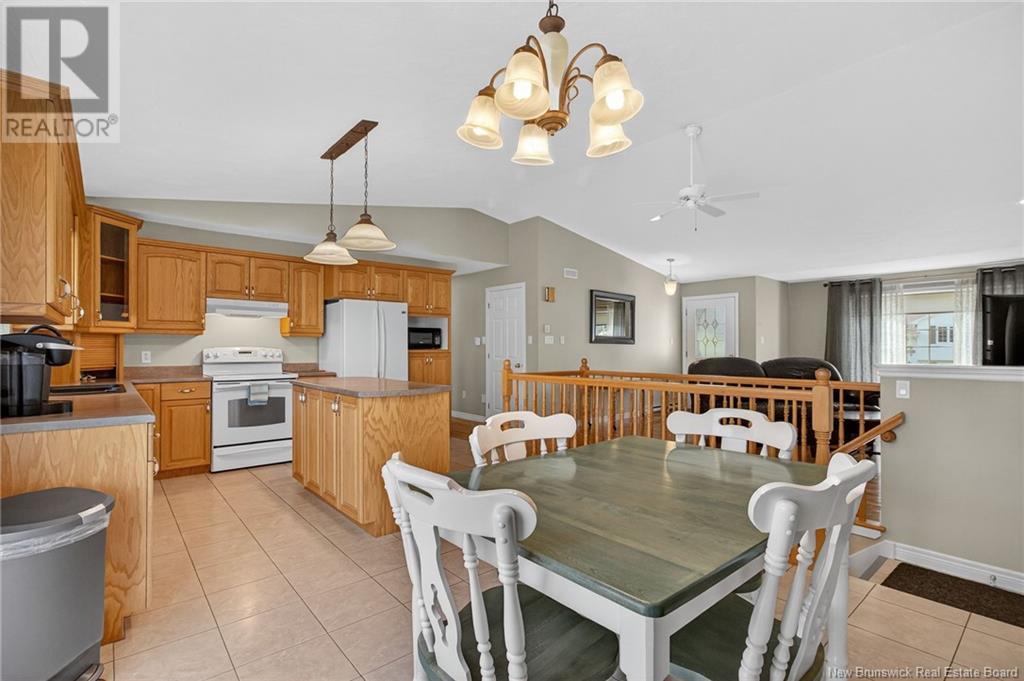 38 Cardigan Lane, Moncton, New Brunswick  E1C 0B9 - Photo 17 - NB120536