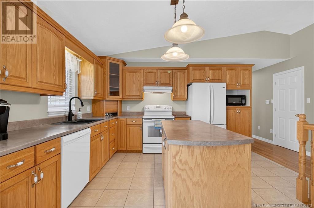 38 Cardigan Lane, Moncton, New Brunswick  E1C 0B9 - Photo 22 - NB120536
