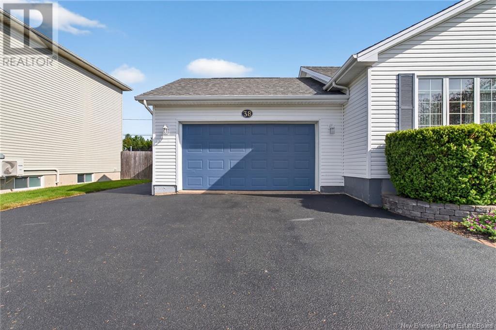 38 Cardigan Lane, Moncton, New Brunswick  E1C 0B9 - Photo 4 - NB120536