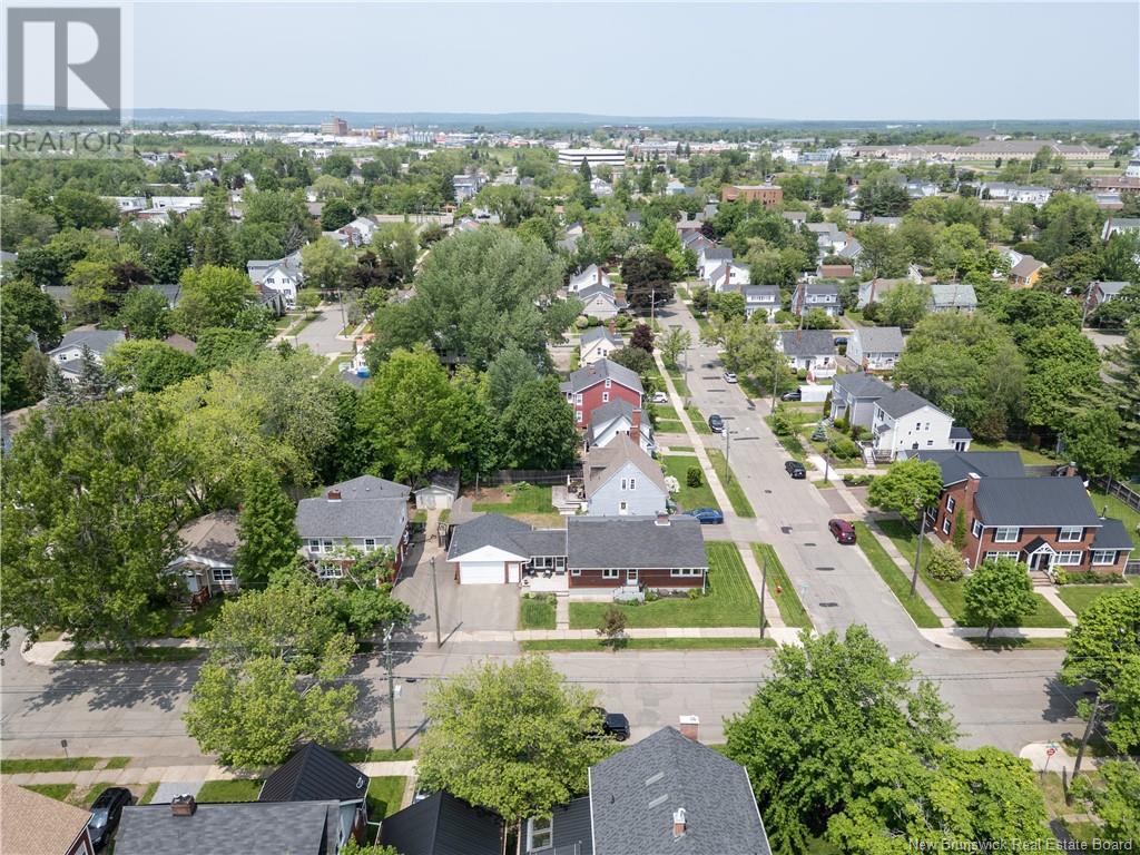 157 Broadview Avenue, Moncton, New Brunswick  E1E 1X9 - Photo 3 - NB120435
