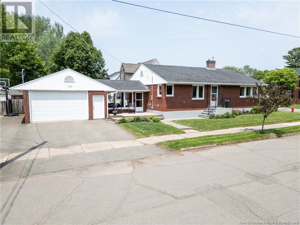 157 Broadview Avenue, Moncton, New Brunswick  E1E 1X9 - Photo 7 - NB120435