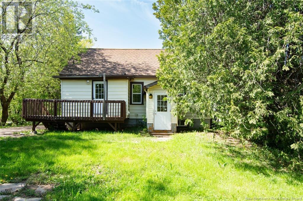 140 Massey Avenue, Moncton, New Brunswick  E1A 3E7 - Photo 3 - NB118849