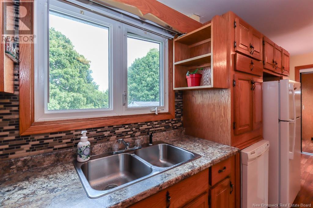 15 Balfour Street, Saint John, New Brunswick  E2K 3B1 - Photo 11 - NB120434