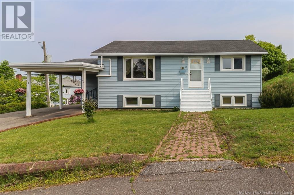 15 Balfour Street, Saint John, New Brunswick  E2K 3B1 - Photo 3 - NB120434