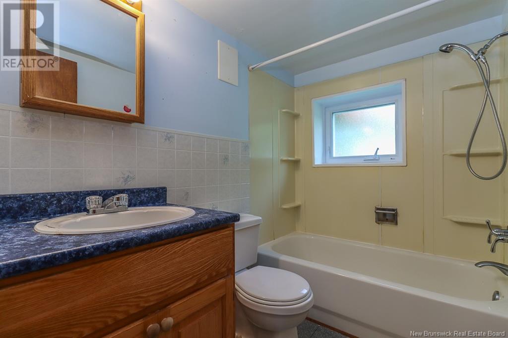 15 Balfour Street, Saint John, New Brunswick  E2K 3B1 - Photo 40 - NB120434