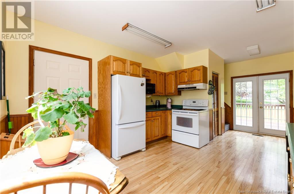 8390 Main Street, Alma, New Brunswick  E4H 1M3 - Photo 13 - NB120167
