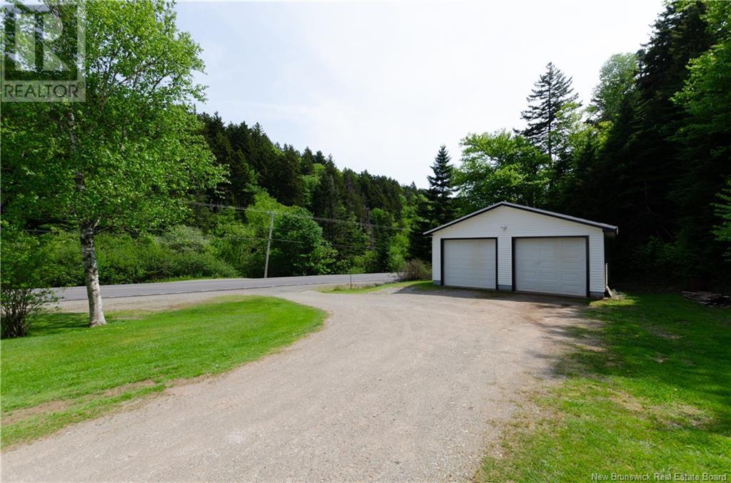 8390 Main Street, Alma, New Brunswick  E4H 1M3 - Photo 45 - NB120167
