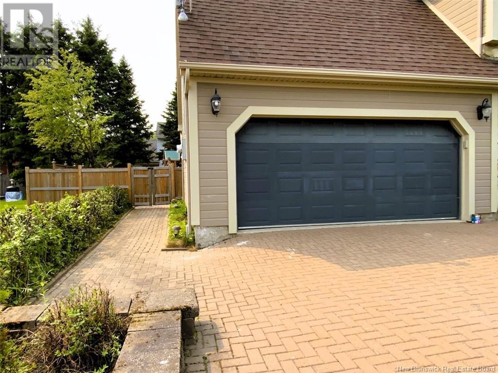 42 Thibaudeau Avenue, Edmundston, New Brunswick  E3V 4Z1 - Photo 19 - NB120573