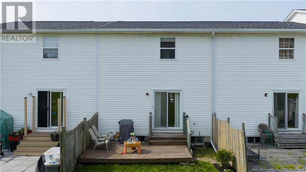25 Meadowland Terrace, Saint John, New Brunswick  E2M 0G4 - Photo 2 - NB120489