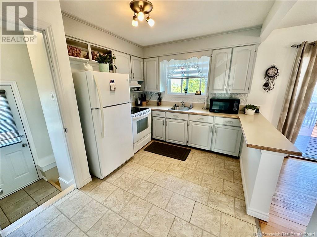 580 Westmorland Road, Saint John, New Brunswick  E2J 2H1 - Photo 11 - NB120292
