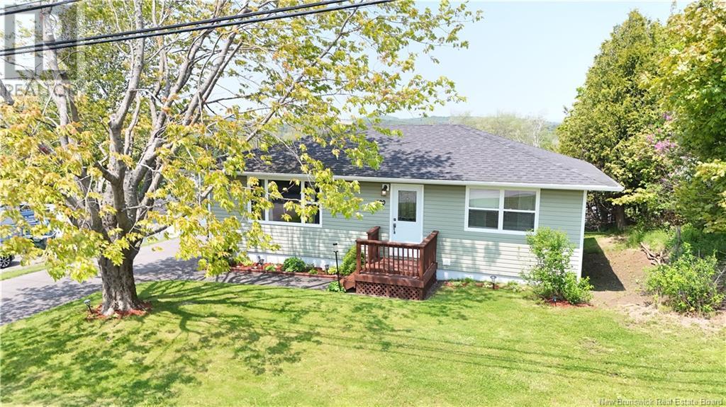 580 Westmorland Road, Saint John, New Brunswick  E2J 2H1 - Photo 2 - NB120292