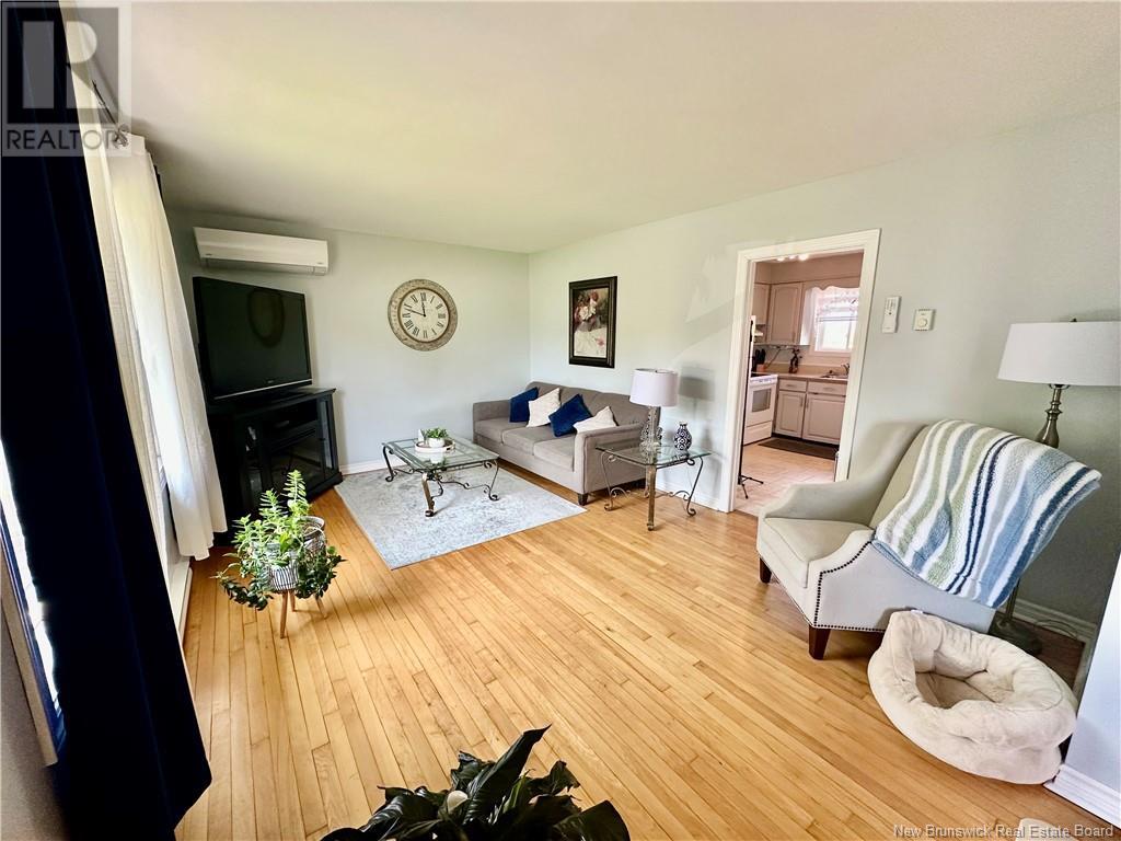 580 Westmorland Road, Saint John, New Brunswick  E2J 2H1 - Photo 9 - NB120292