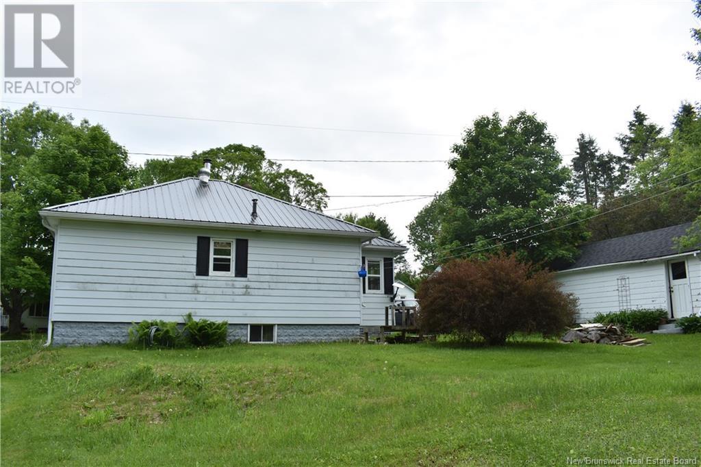 18 Elm Street, Canterbury, New Brunswick  E6G 1J9 - Photo 11 - NB120553
