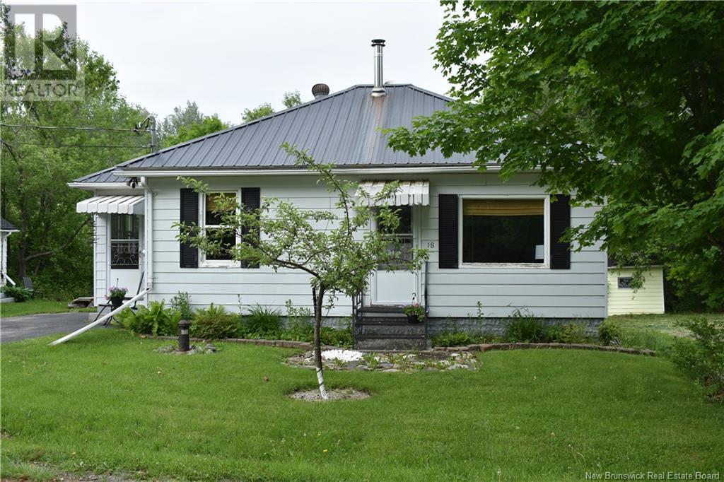 18 Elm Street, Canterbury, New Brunswick  E6G 1J9 - Photo 3 - NB120553