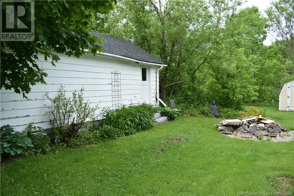 18 Elm Street, Canterbury, New Brunswick  E6G 1J9 - Photo 9 - NB120553