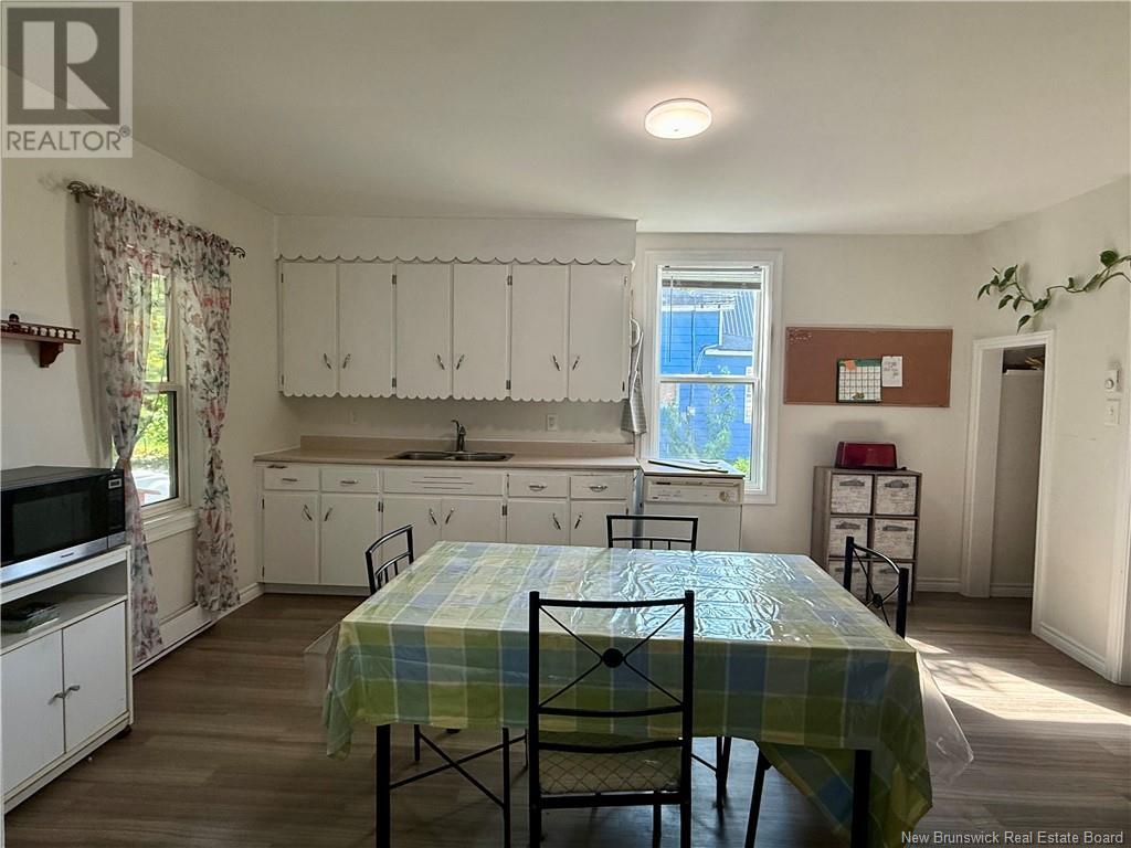 23 St Andrews Street, Miramichi, New Brunswick  E1N 2C4 - Photo 4 - NB120593