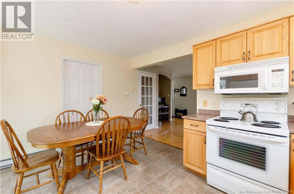 38 Rennick Road, Moncton, New Brunswick  E1G 4T9 - Photo 15 - NB120317