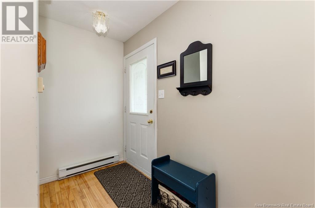 38 Rennick Road, Moncton, New Brunswick  E1G 4T9 - Photo 5 - NB120317