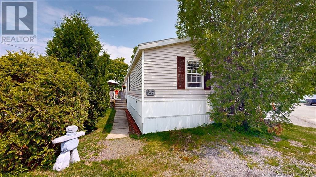 227 Driftwood Loop, Fredericton, New Brunswick  E3B 7P1 - Photo 38 - NB120049