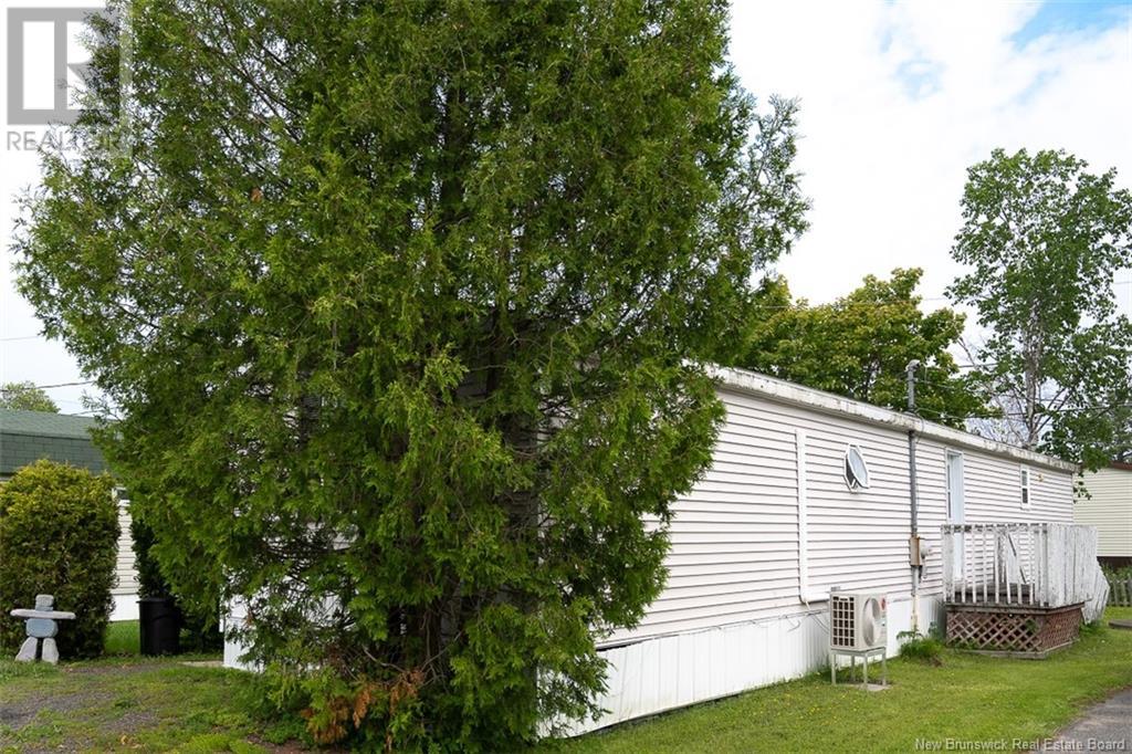 227 Driftwood Loop, Fredericton, New Brunswick  E3B 7P1 - Photo 5 - NB120049