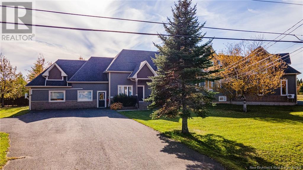 348 Dignard Street, Tracadie, New Brunswick  E1X 1A2 - Photo 2 - NB120137