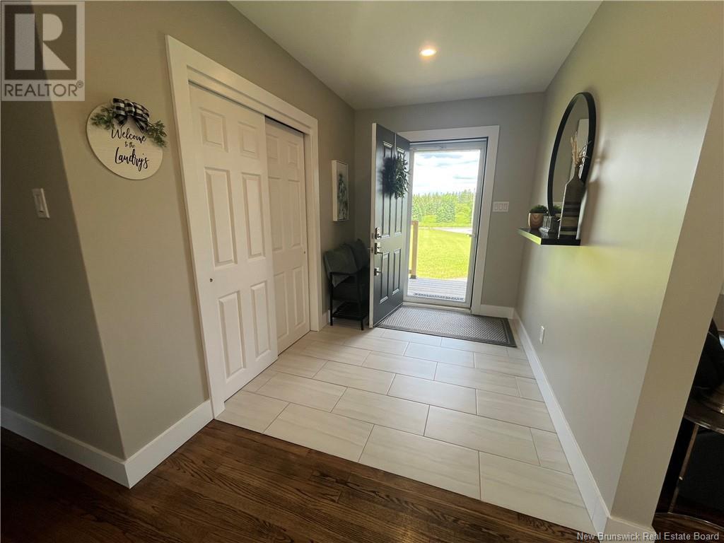 303 Isaiah Road, Lutes Mountain, New Brunswick  E1G 2Y2 - Photo 5 - NB120372