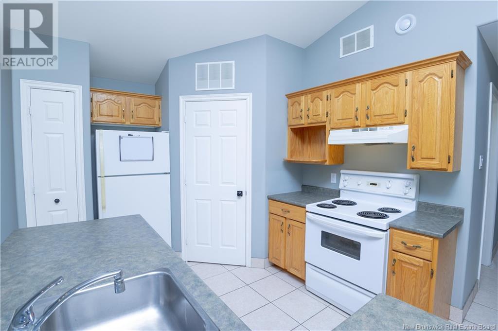 60 Goodine Street Unit# 314, Fredericton, New Brunswick  E3B 9N5 - Photo 13 - NB120613