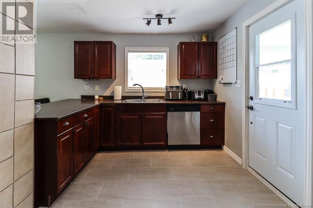 2365 Westfield Road, Saint John, New Brunswick  E2M 6J4 - Photo 15 - NB120632