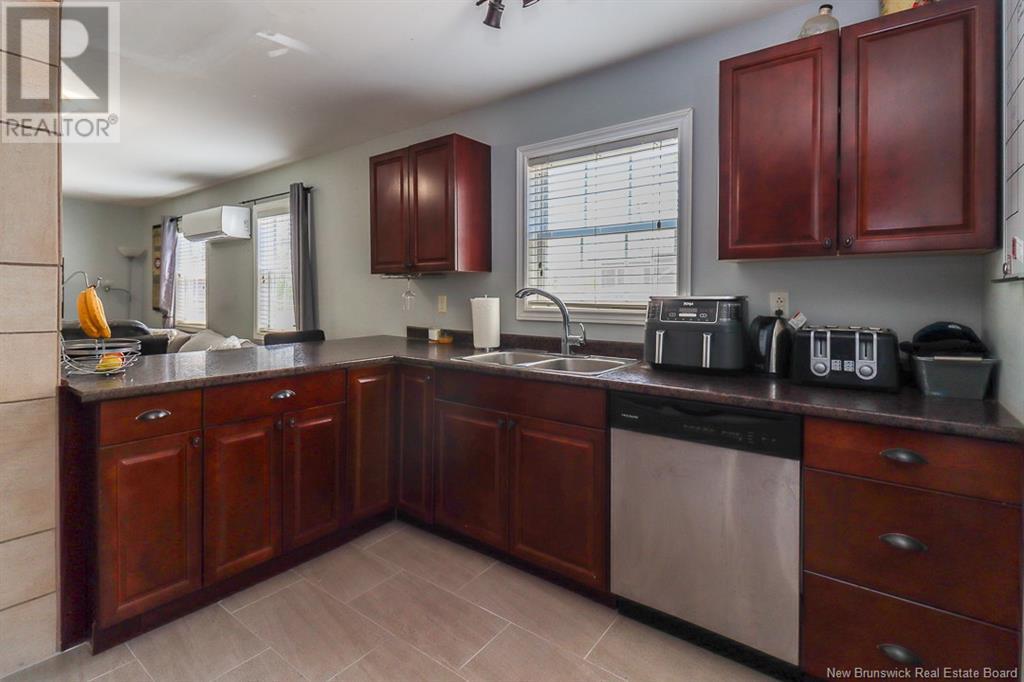2365 Westfield Road, Saint John, New Brunswick  E2M 6J4 - Photo 28 - NB120632