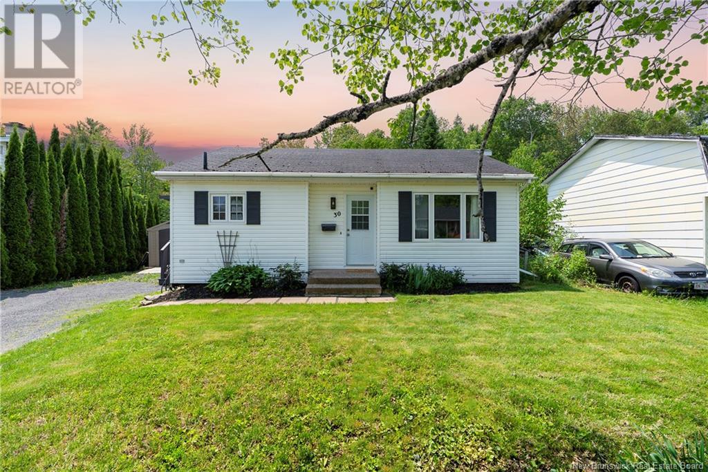 30 Finnamore Street, Oromocto, New Brunswick